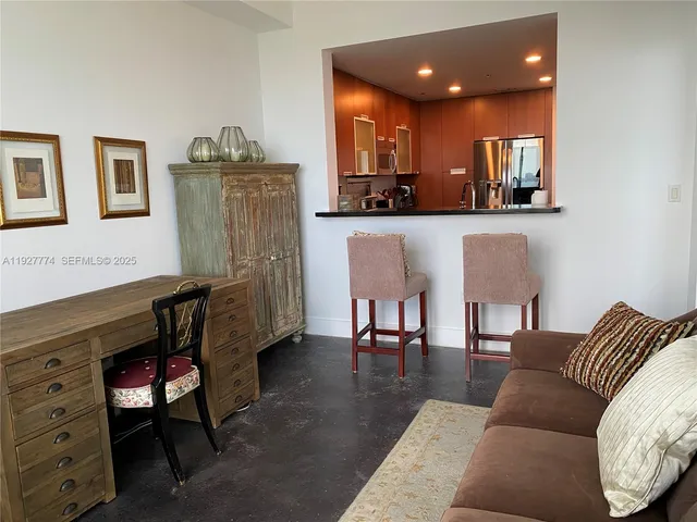 $4,700 | 7901 Hispanola Avenue, Unit 1212, North Bay Village, FL 33141