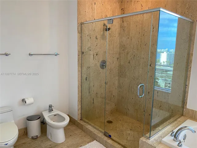 $4,700 | 7901 Hispanola Avenue, Unit 1212, North Bay Village, FL 33141