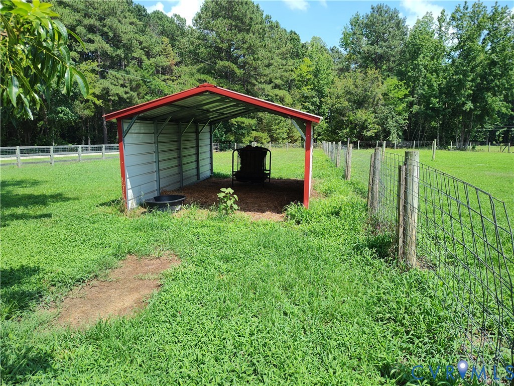 20827 Carson Road Dinwiddie, VA 23841 - Photo 23 of 43