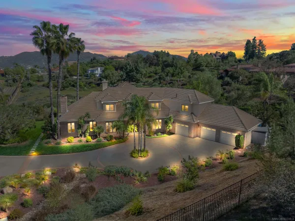 $3,195,000 | 17941 Vista Lomas Drive, Poway, CA 92064
