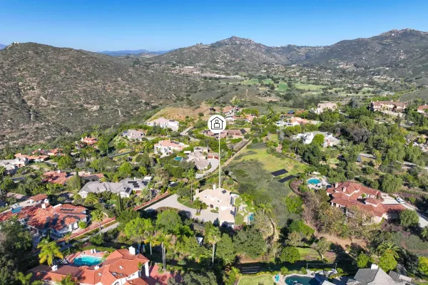 $3,195,000 | 17941 Vista Lomas Drive, Poway, CA 92064