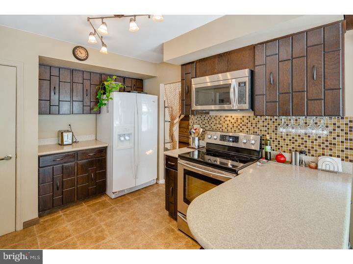 120 Greenvale Road Cherry Hill, NJ 08034 - Photo 9 of 25