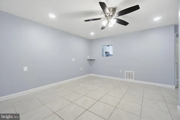 $399,900 | 7247 Procopio Circle, Columbia, MD 21046