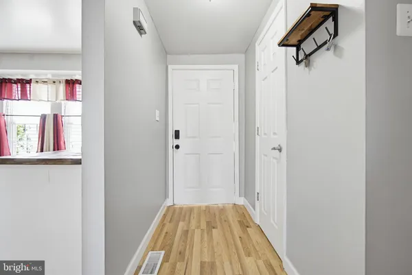 $399,900 | 7247 Procopio Circle, Columbia, MD 21046