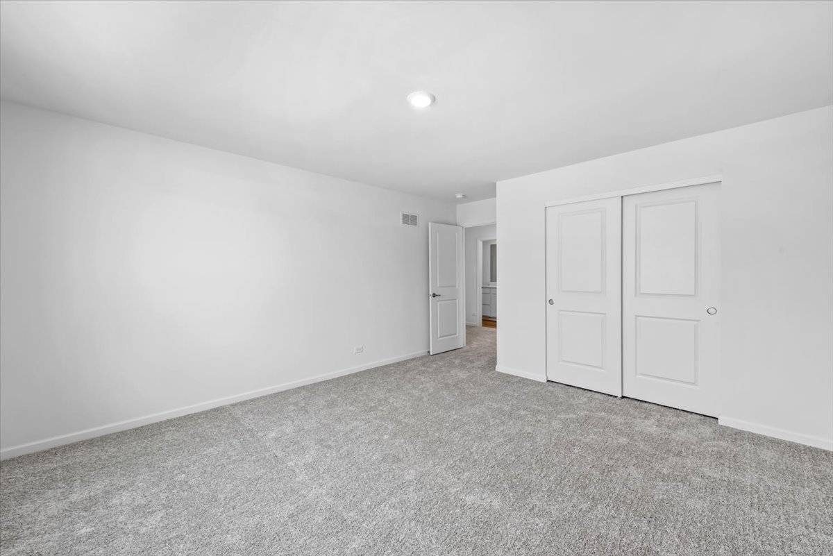 81 Sweetflag Circle Elgin, IL 60124 - Photo 20 of 51 a view of an empty room