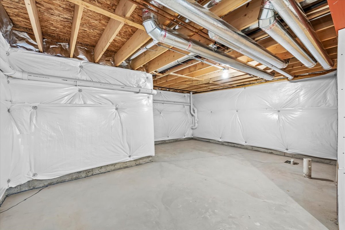 81 Sweetflag Circle Elgin, IL 60124 - Photo 32 of 51 a view of a room with an entryway