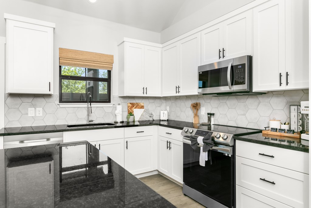 930 South Eagle Street, Unit 102 Fredericksburg, TX 78624 - Photo 12 of 23