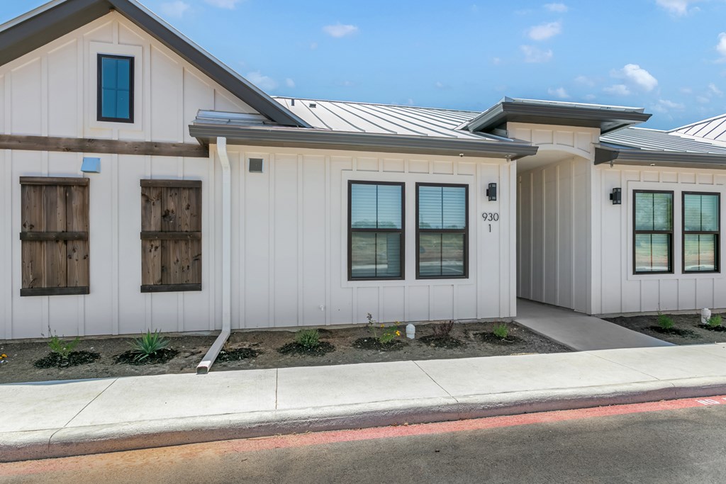 930 South Eagle Street, Unit 102 Fredericksburg, TX 78624 - Photo 22 of 23