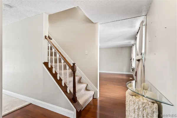 $364,900 | 5007 Overlook, Hamburg, NY 14075