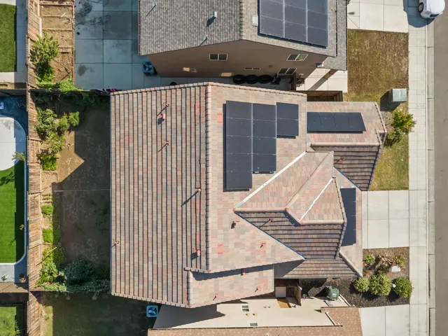 $689,000 | 6660 East Yale Avenue, Fresno, CA 93727