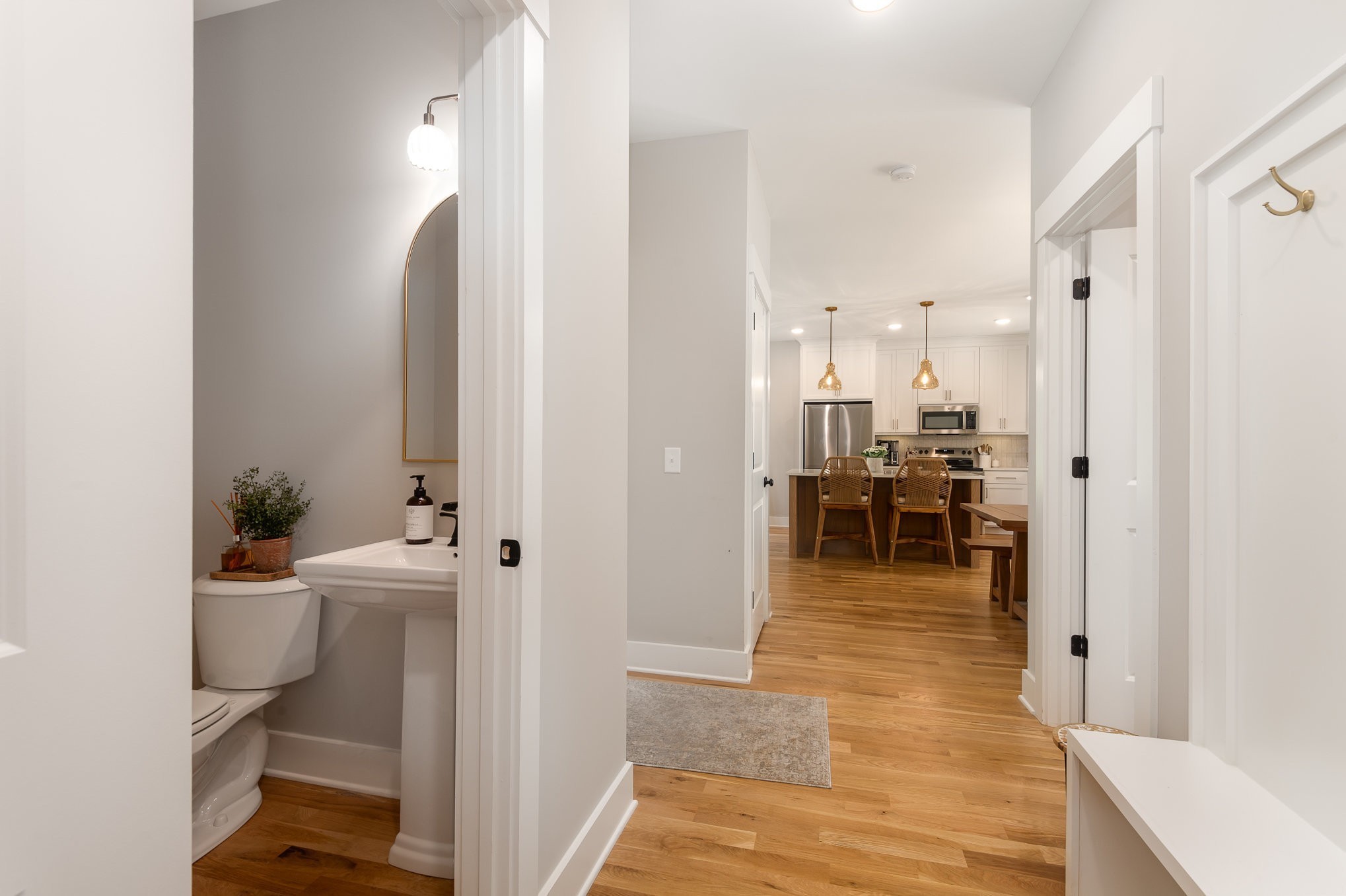 4345 South Garrett Road Springfield, TN 37172 - Photo 12 of 30 a bathroom with a sink and a mirror