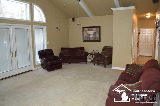 11681 Stewart Road Dundee, MI 48131 - Photo 16 of 44 21404271-15.JPG