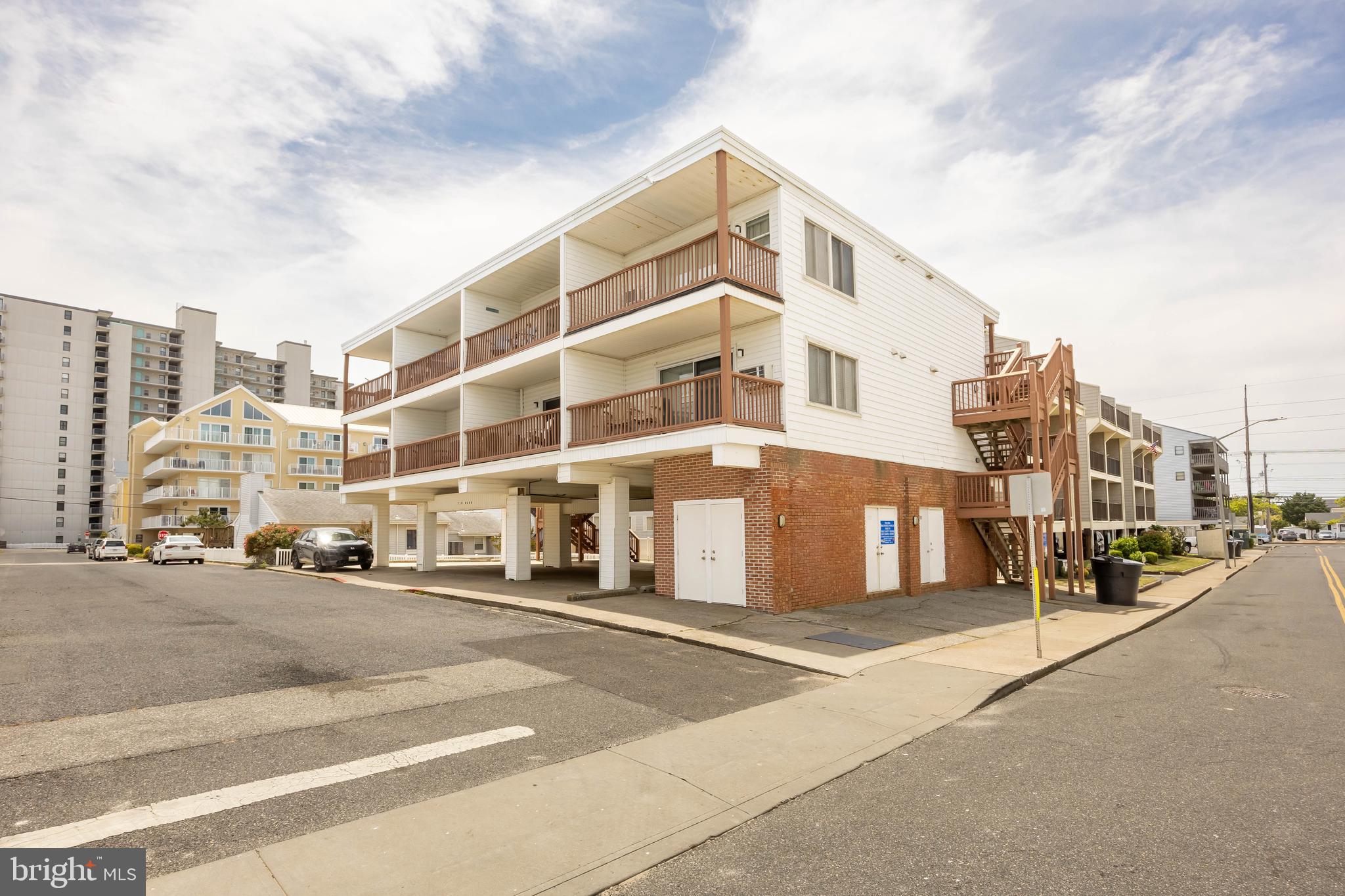 11 91st Street, Unit 202 Ocean City, MD 21842 - Photo 32 of 40