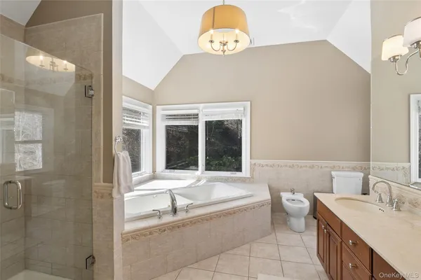 $2,595,000 | 1550 Laurel Hollow Road, Syosset, NY 11791