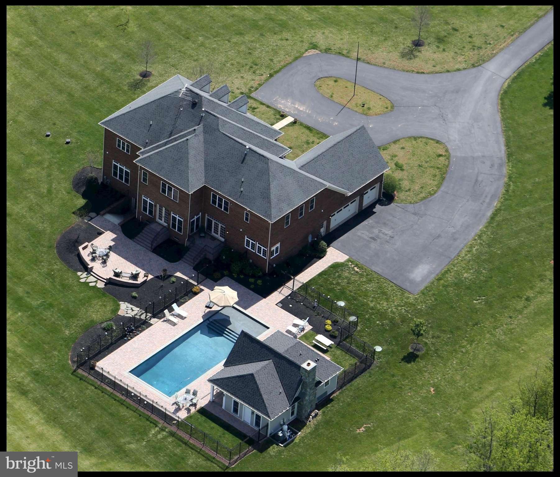 15520 Mount Nebo Road Poolesville, MD 20837 - Photo 3 of 30 an aerial view of a house