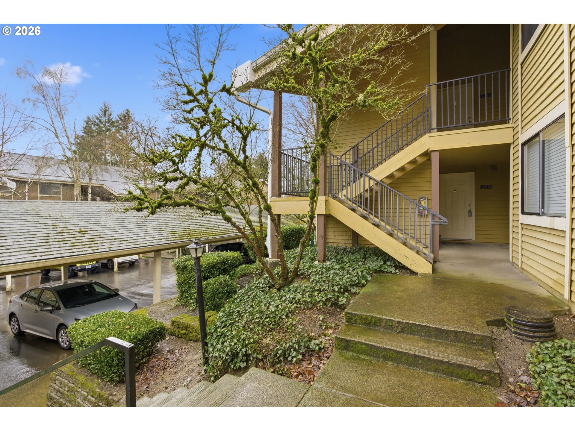 9842 Southeast Talbert Street Clackamas, OR 97015 - Photo 2 of 36