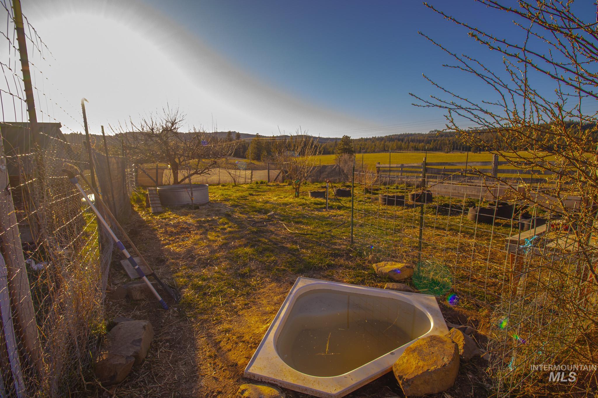 5404 Freeman Creek Road Lenore, ID 83541 - Photo 46 of 50