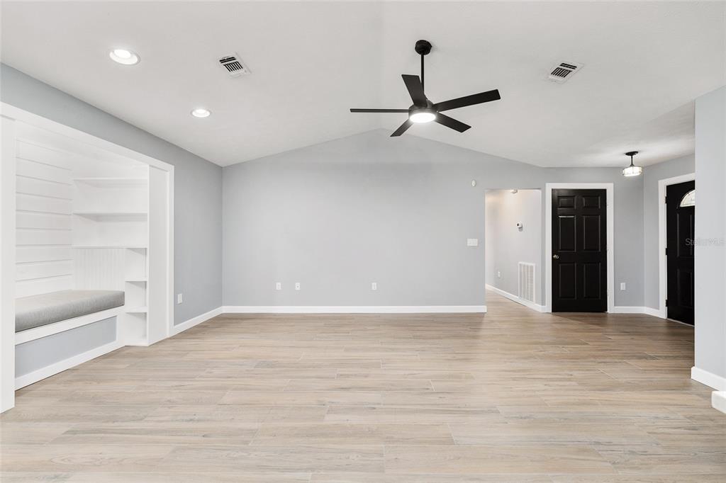 6548 Southwest 136th Court Road Ocala, FL 34481 - Photo 12 of 98