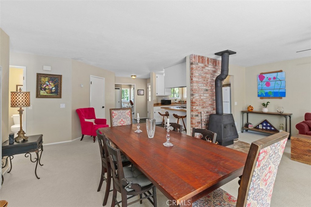 985 North Main Avenue Fallbrook, CA 92028 - Photo 8 of 30