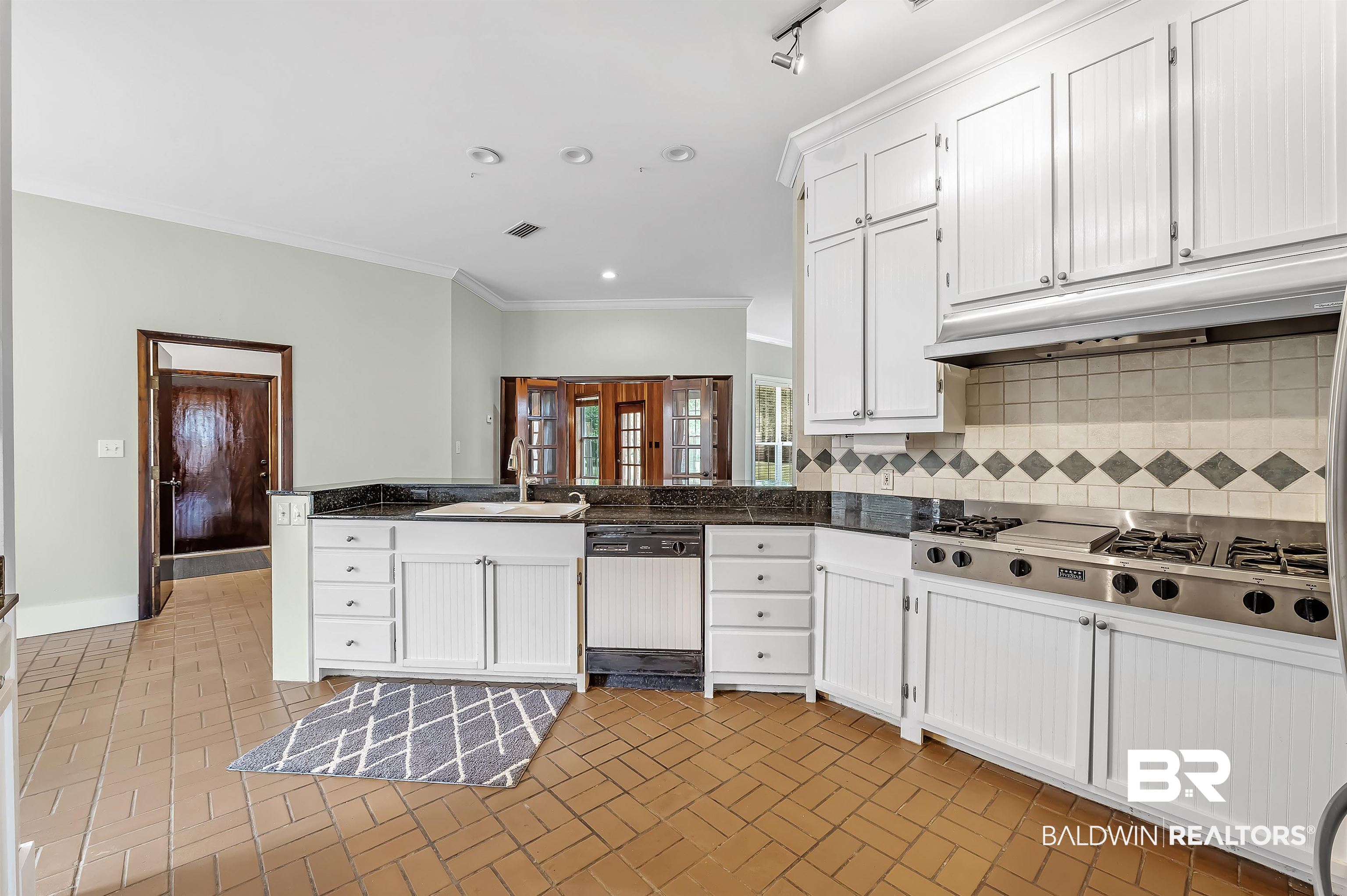 9677 Gayfer Rd Extension Fairhope, AL 36532 - Photo 13 of 50