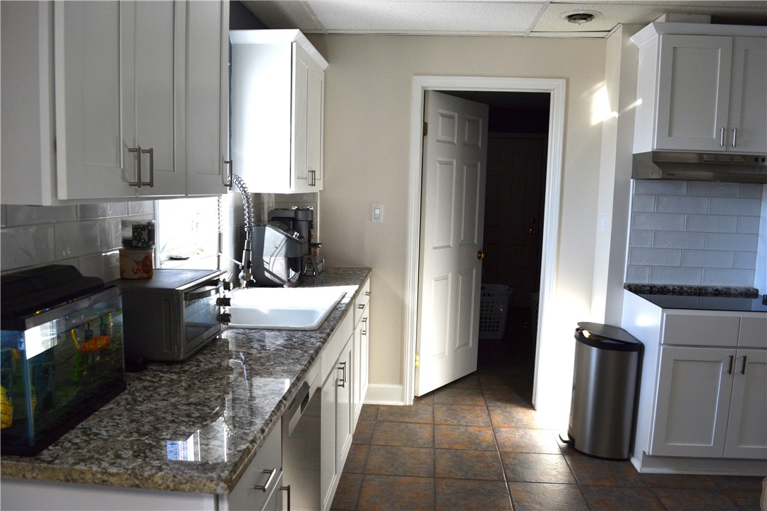 518 Manitou Beach Road Greece, NY 14468 - Photo 33 of 50