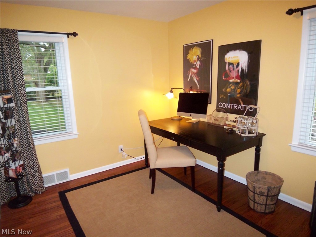 1393 Haverston Road Lyndhurst, OH 44124 - Photo 13 of 24