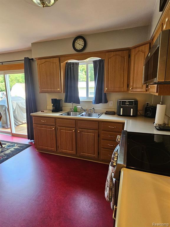9382 Corunna Road Swartz Creek, MI 48473 - Photo 36 of 48 Gallery Image 36