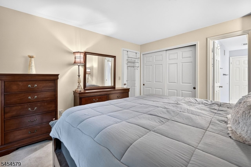 92 Jamestown Road Bernards, NJ 07920 - Photo 17 of 30 Gallery Image 17