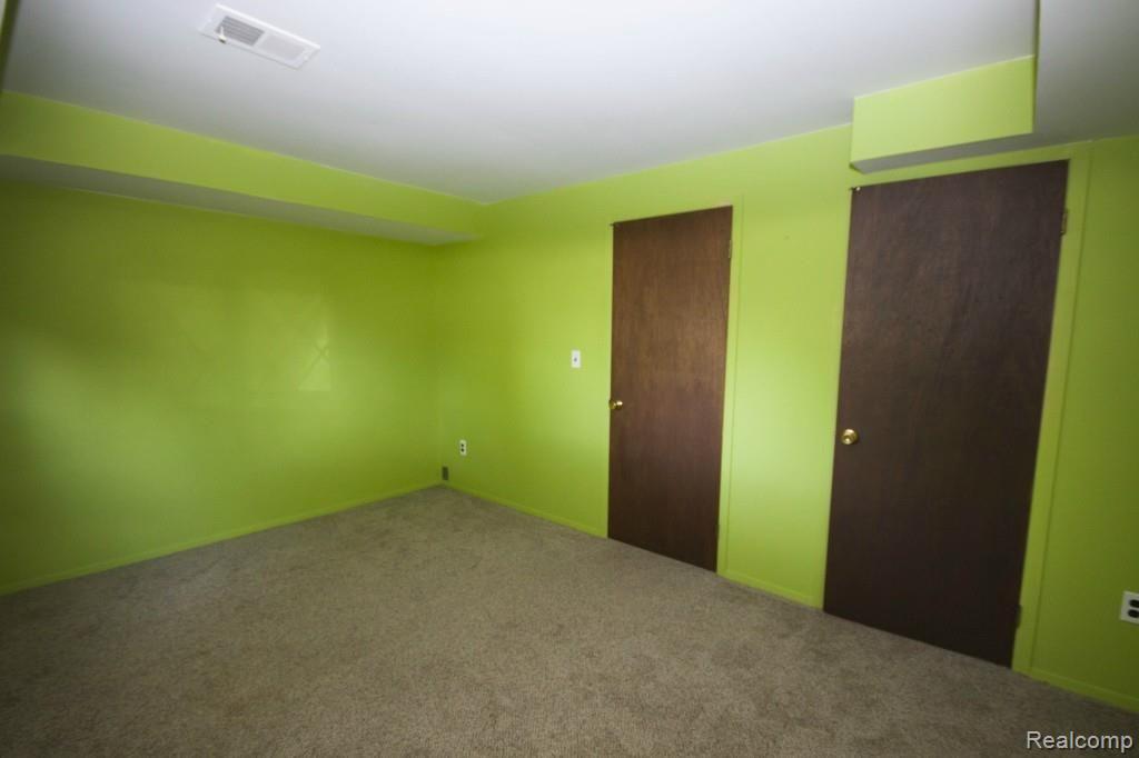 6340 Wedgewood Road Canton, MI 48187 - Photo 33 of 43 4 Bedroom Quad