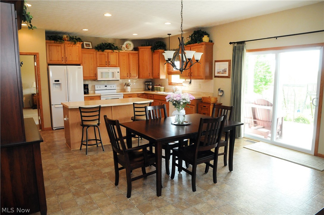 68397 Wintergreen Road Lore City, OH 43755 - Photo 5 of 35 Dining area