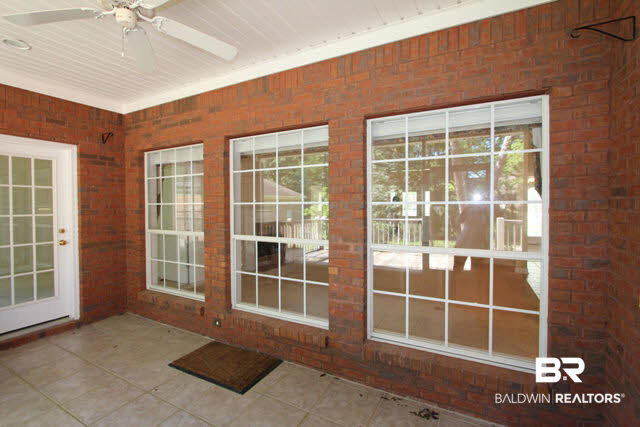 128 Wedge Loop Fairhope, AL 36532 - Photo 23 of 35 Screened Patio