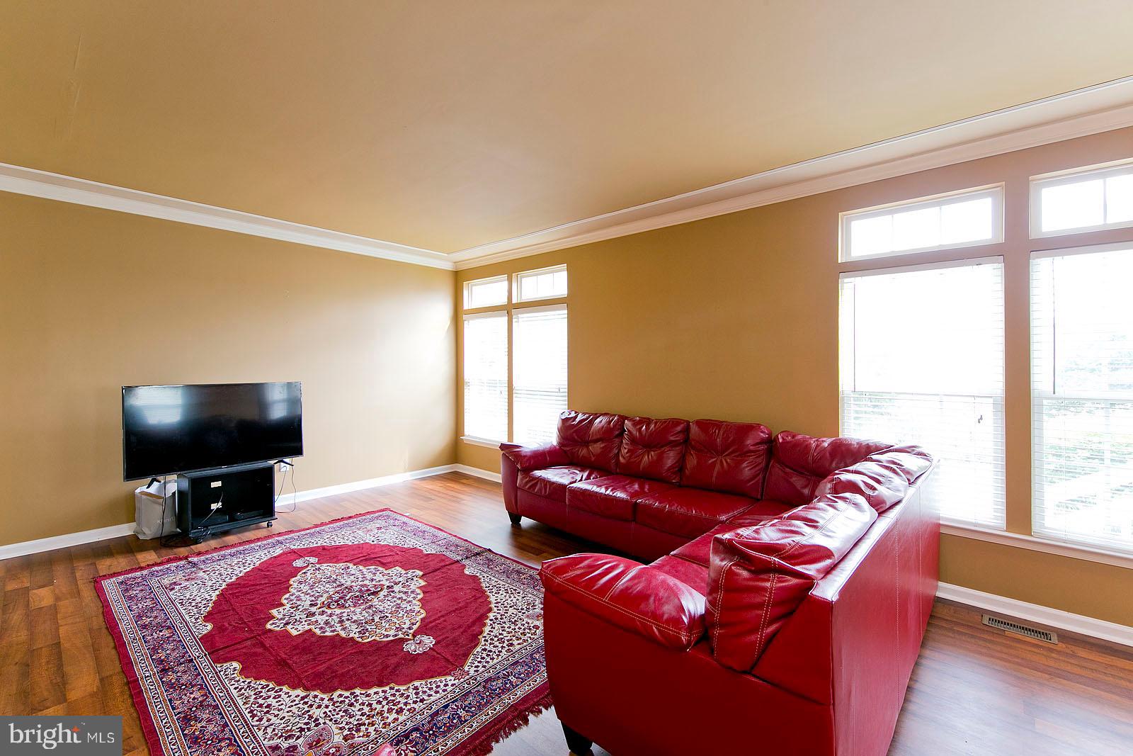 6845 Rathbone Place Gainesville, VA 20155 - Photo 20 of 54