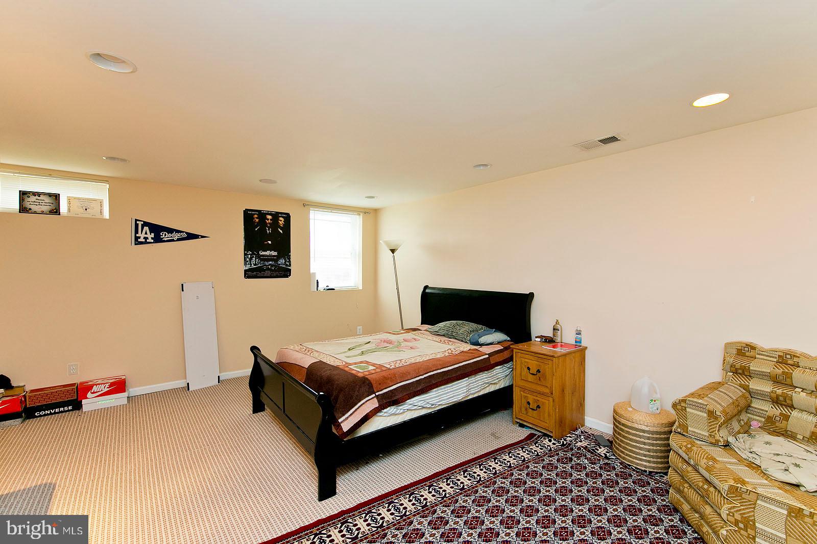 6845 Rathbone Place Gainesville, VA 20155 - Photo 30 of 54