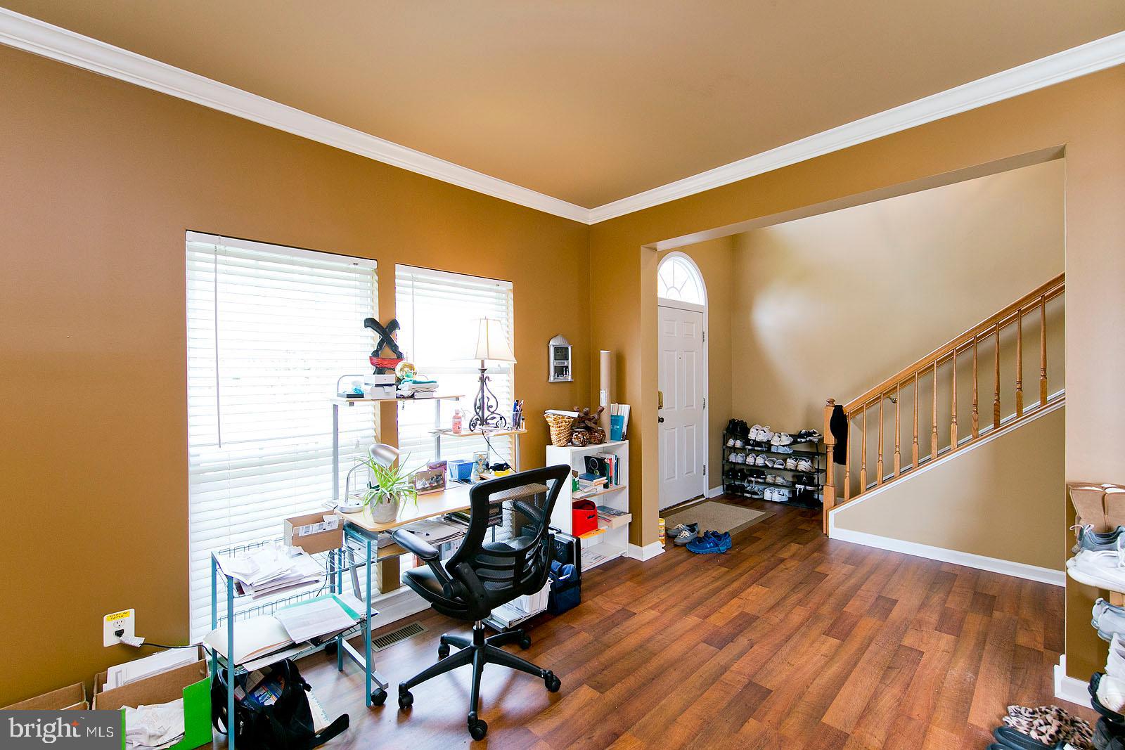 6845 Rathbone Place Gainesville, VA 20155 - Photo 4 of 54