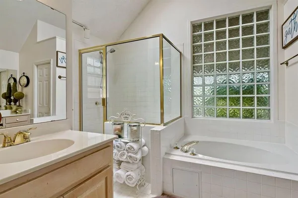 $299,000 | 330 39th Street Southeast, Paris, TX 75462