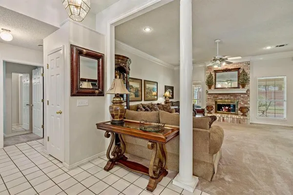 $299,000 | 330 39th Street Southeast, Paris, TX 75462