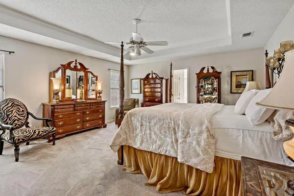 $299,000 | 330 39th Street Southeast, Paris, TX 75462