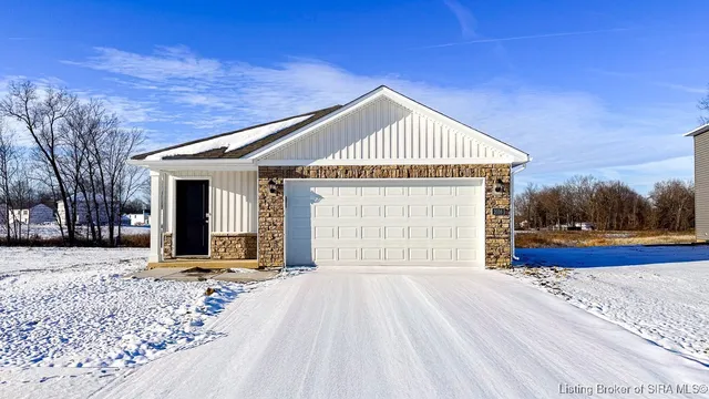 $255,900 | 2016 Derby Way, Memphis, IN 47143