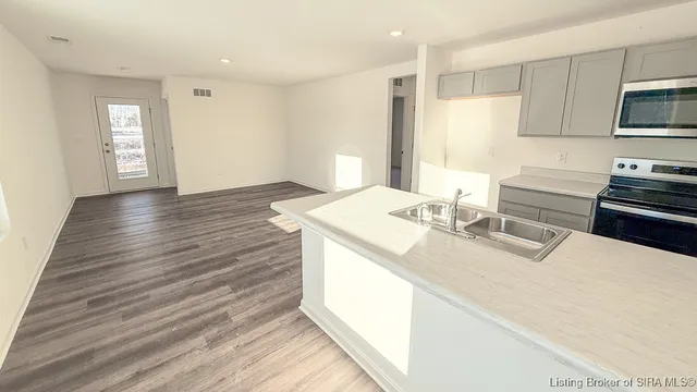 $255,900 | 2016 Derby Way, Memphis, IN 47143