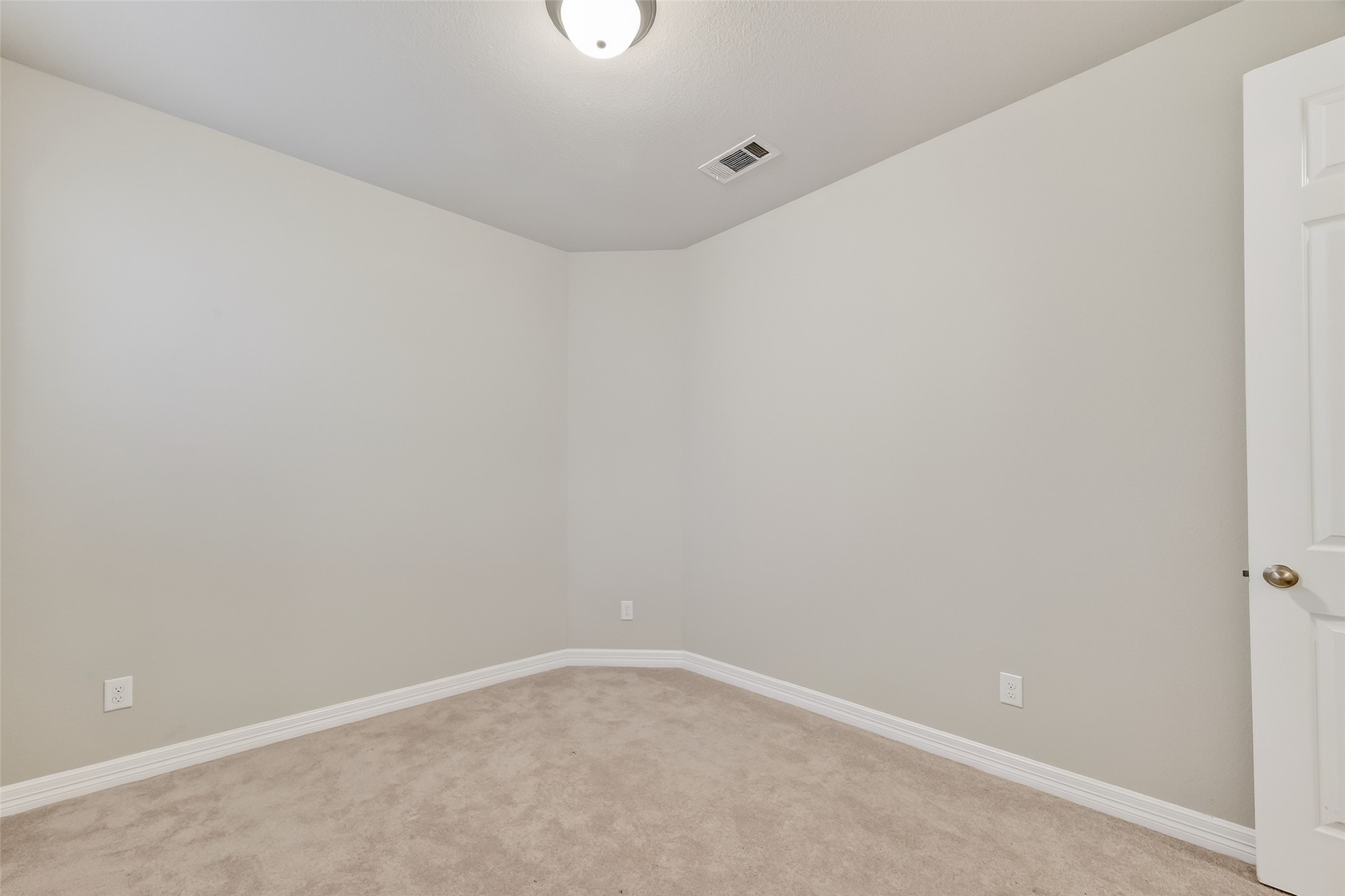 2131 Islawild Way La Marque, TX 77568 - Photo 19 of 37