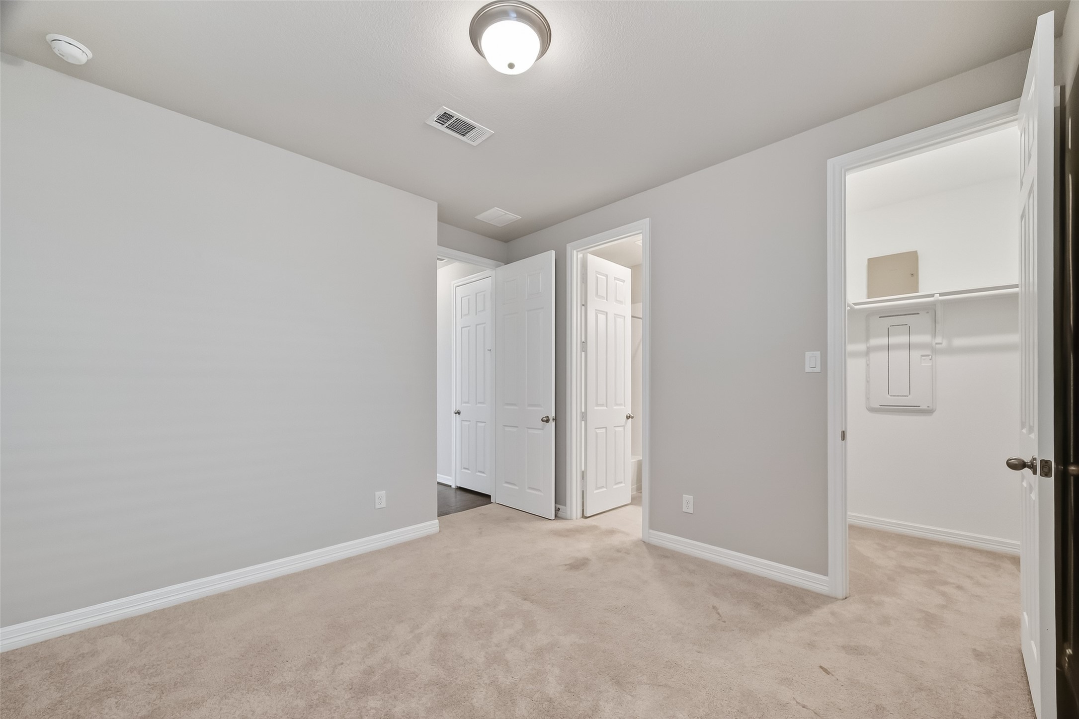 2131 Islawild Way La Marque, TX 77568 - Photo 23 of 37