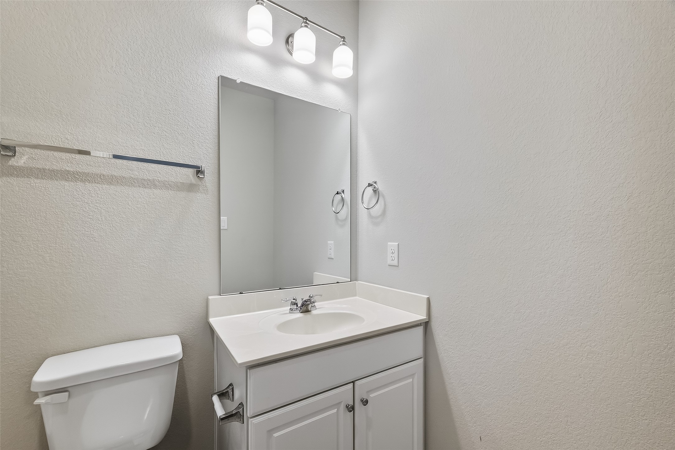 2131 Islawild Way La Marque, TX 77568 - Photo 25 of 37