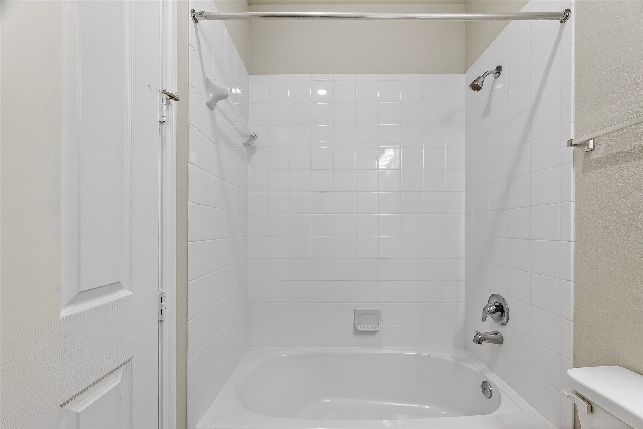 2131 Islawild Way La Marque, TX 77568 - Photo 26 of 37