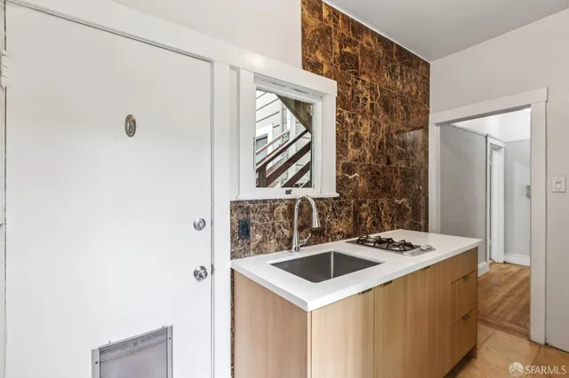 $2,445 | 2888 Folsom Street, Unit 1, San Francisco, CA 94110