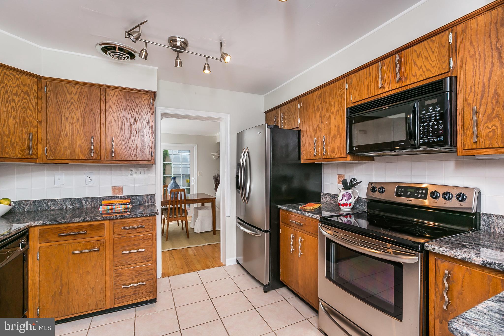 1804 Roland Avenue Towson, MD 21204 - Photo 9 of 30 Updated kitchen with stainless steel appliances