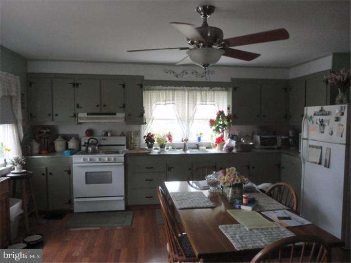 1082 Gum Tree Corner Road Greenwich, NJ 08323 - Photo 8 of 25 Gallery Image 8