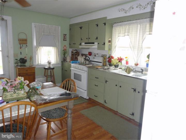 1082 Gum Tree Corner Road Greenwich, NJ 08323 - Photo 9 of 25 Gallery Image 9
