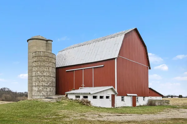 $399,900 | 8125 Kimball Road, Lyons, MI 48851