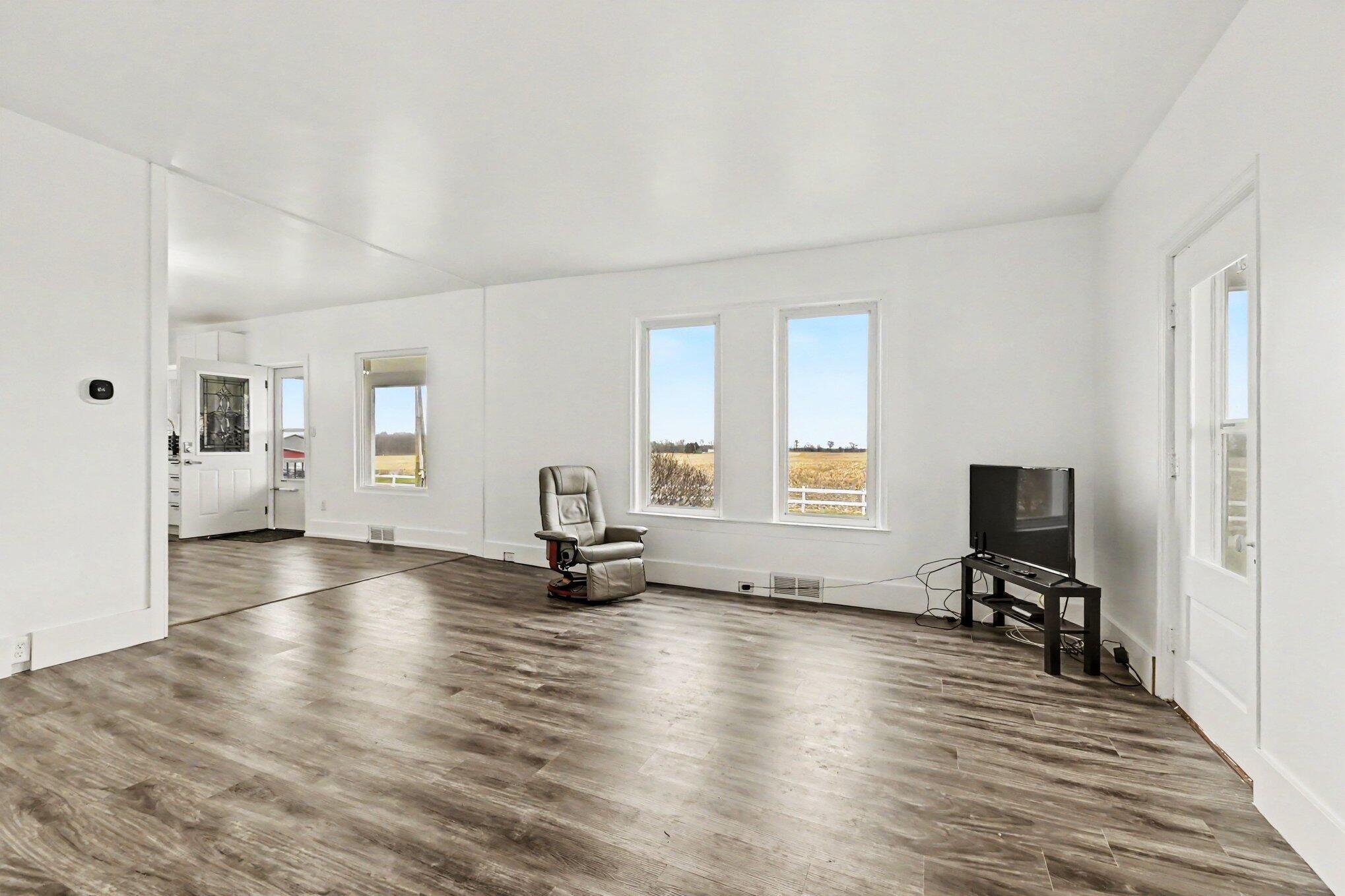 8125 Kimball Road Lyons, MI 48851 - Photo 6 of 31 006_file_8114