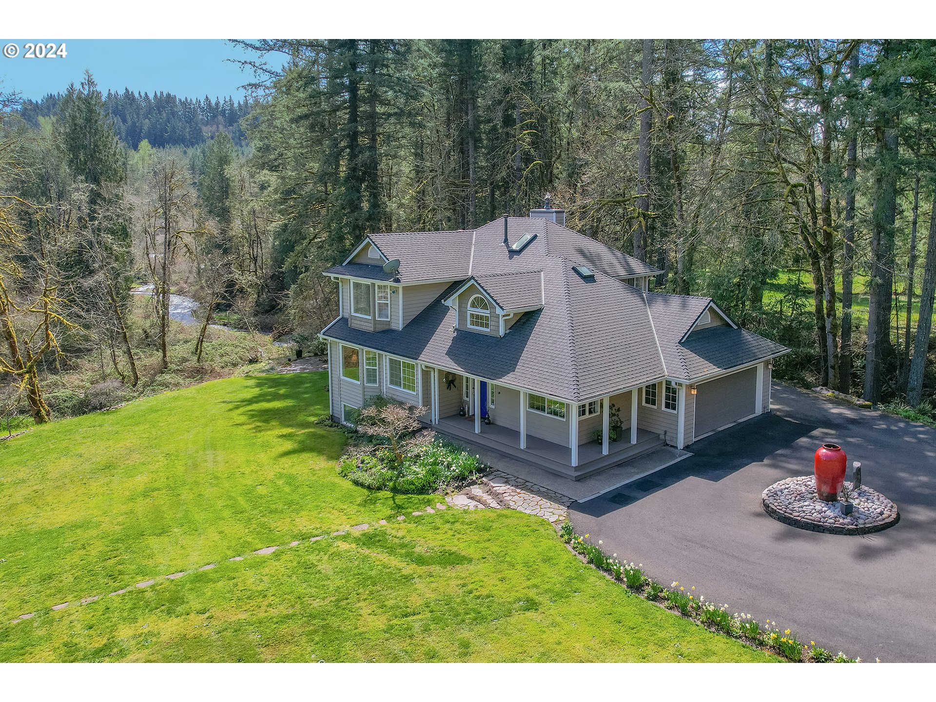 28028 Southeast Knox Road Boring, OR 97009 - Photo 4 of 48 Gallery Image 4